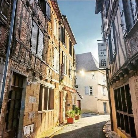 Appartement Au Coeur Du Centre Historique 베르주라크 외부 사진